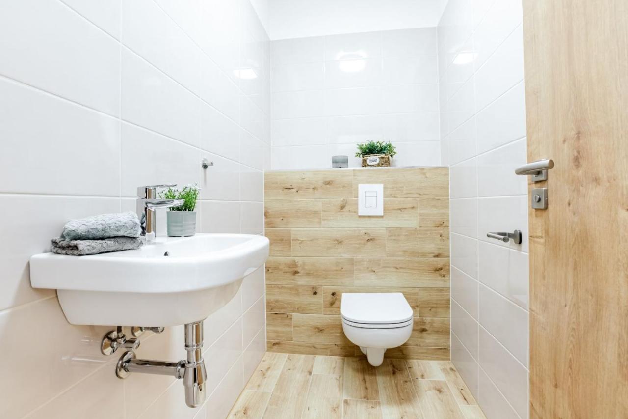 Apartmány Karlovy Dvory Horni Plana Exterior foto