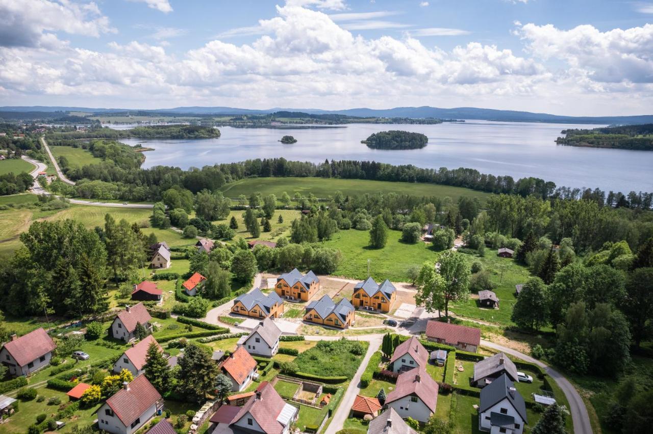 Apartmány Karlovy Dvory Horni Plana Exterior foto