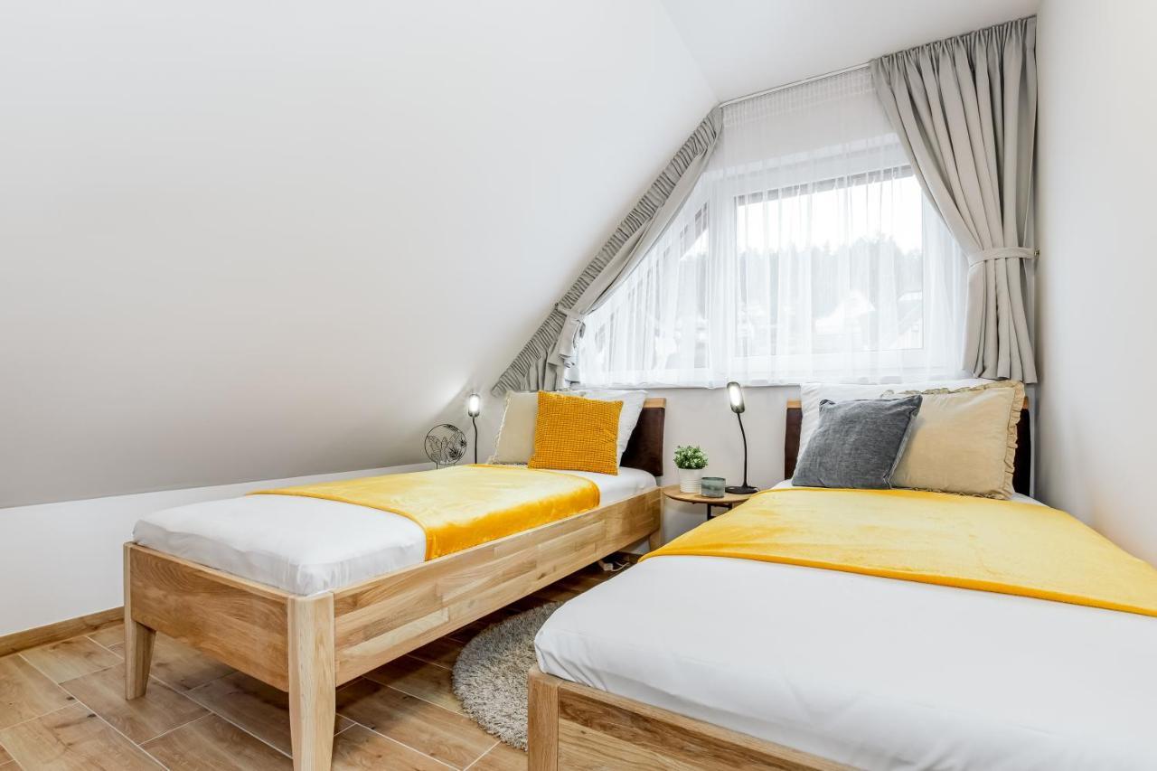 Apartmány Karlovy Dvory Horni Plana Exterior foto