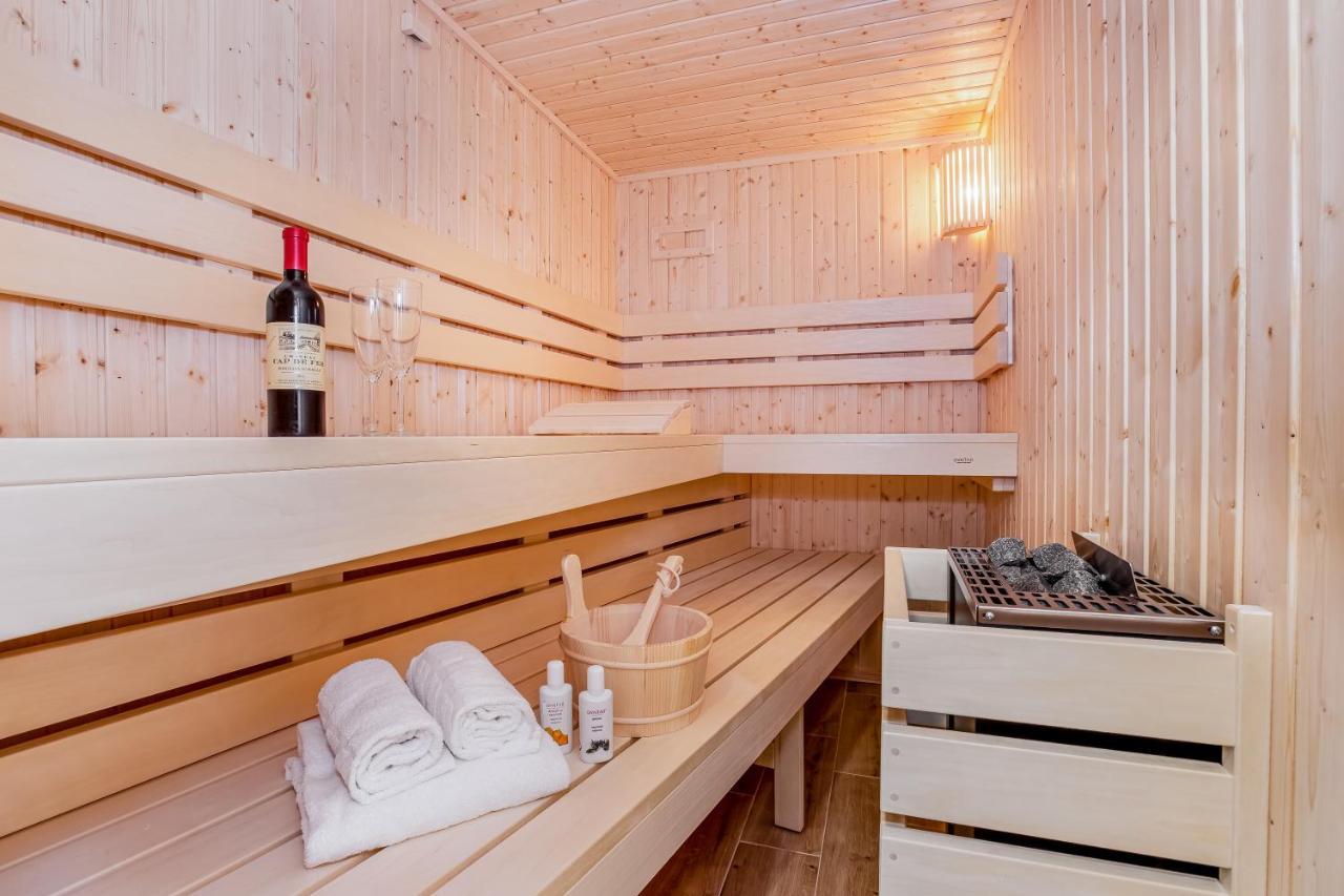 Apartmány Karlovy Dvory Horni Plana Exterior foto