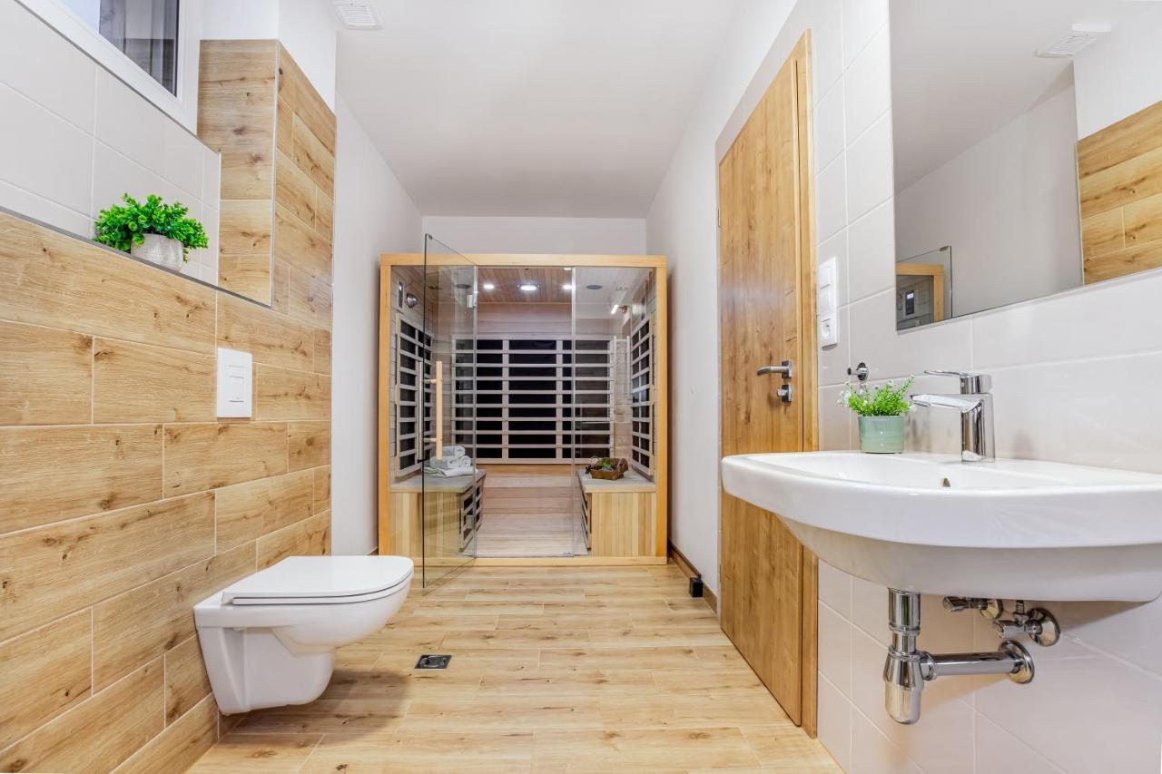 Apartmány Karlovy Dvory Horni Plana Exterior foto